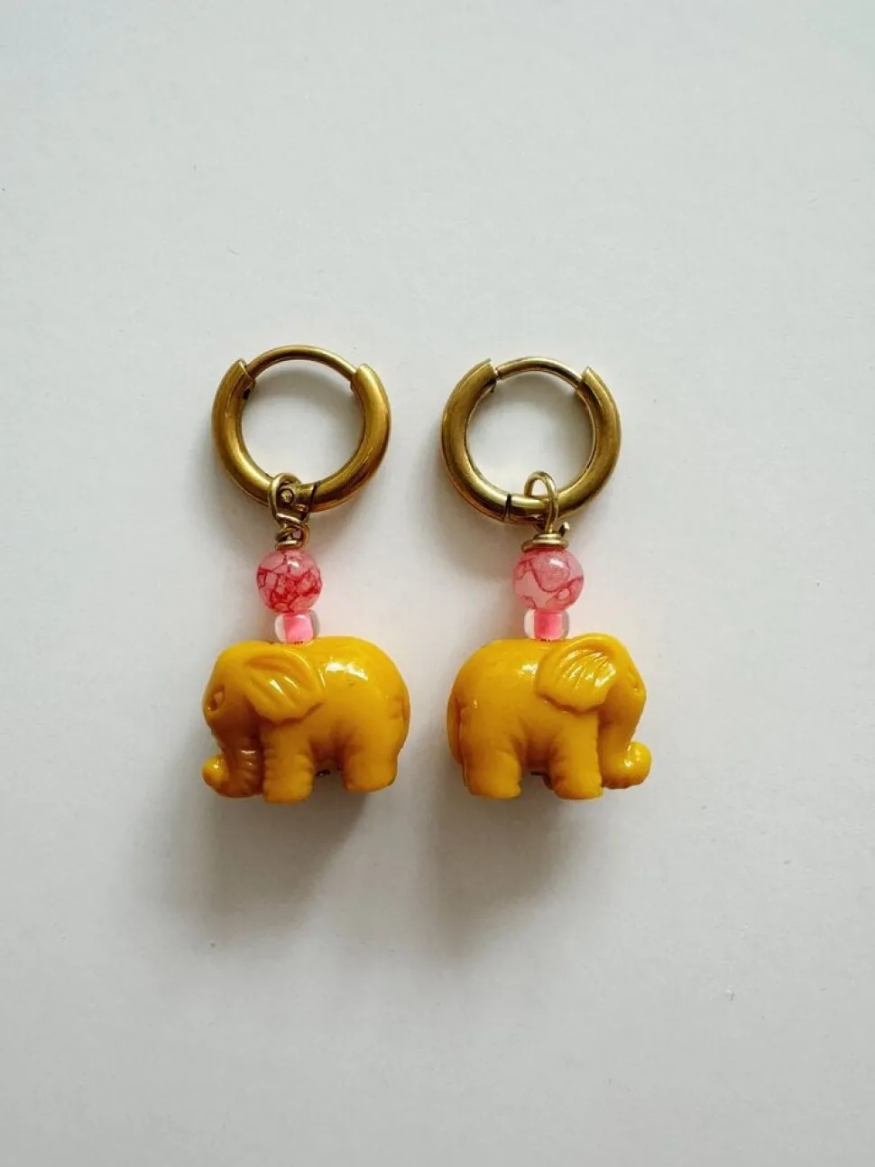 By Melo | Oorbellen | Olifant Geel