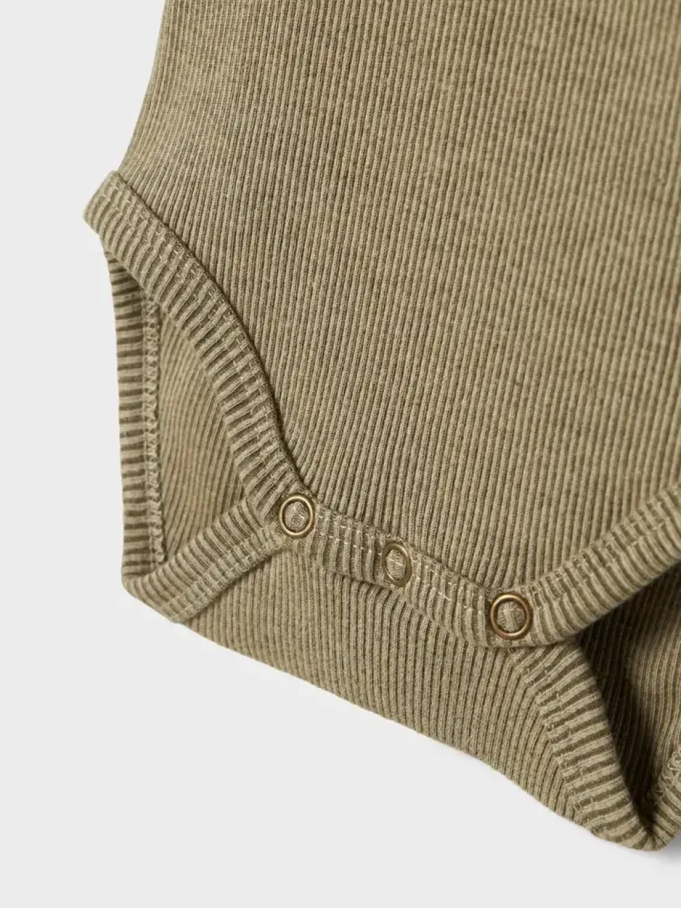 lilatelier__nbmbarbar_ls__2.webp Lil'Atelier | NBMBARBAR LS SLIM BODY LIL | Moss Gray