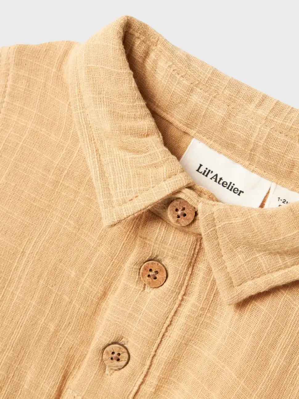lilatelier__nbmdawson_ss__2.webp Lil'Atelier | NBMDAWSON SS LOOSE SHIRT LIL | Taos Taupe