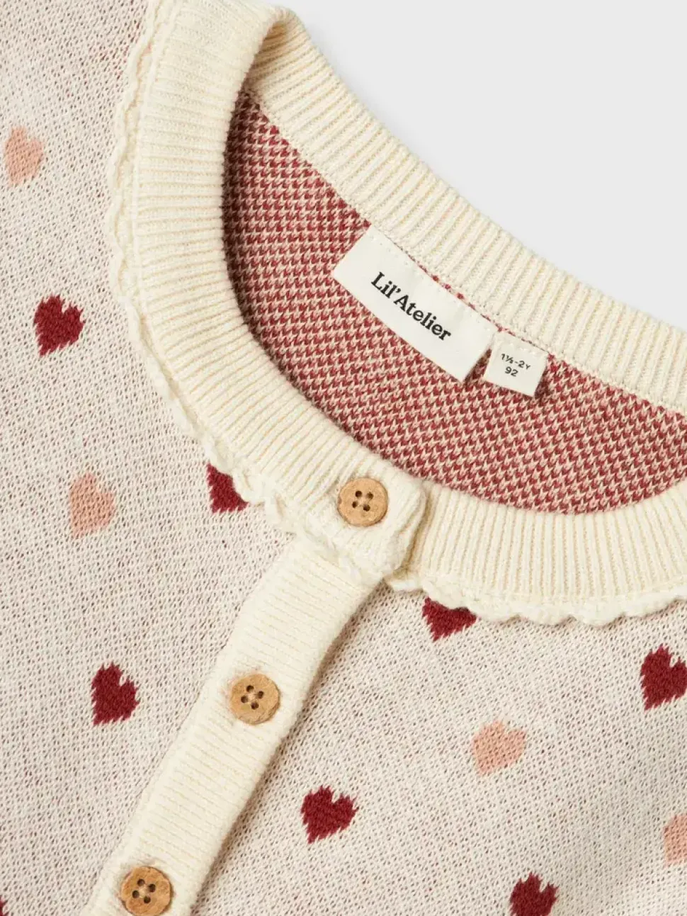lilatelier__nmfsaran_ls_k_2.webp Lil'Atelier | NMFSARAN LS KNIT DRESS HEART LIL | Turtledove
