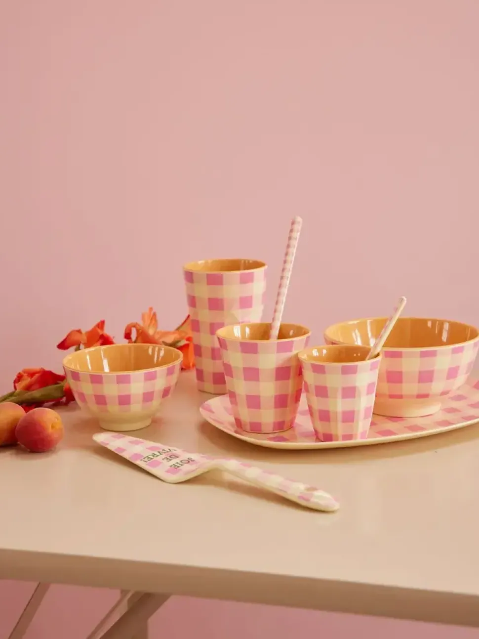 Rice | Melamine Plate with Check It Out Print Pink