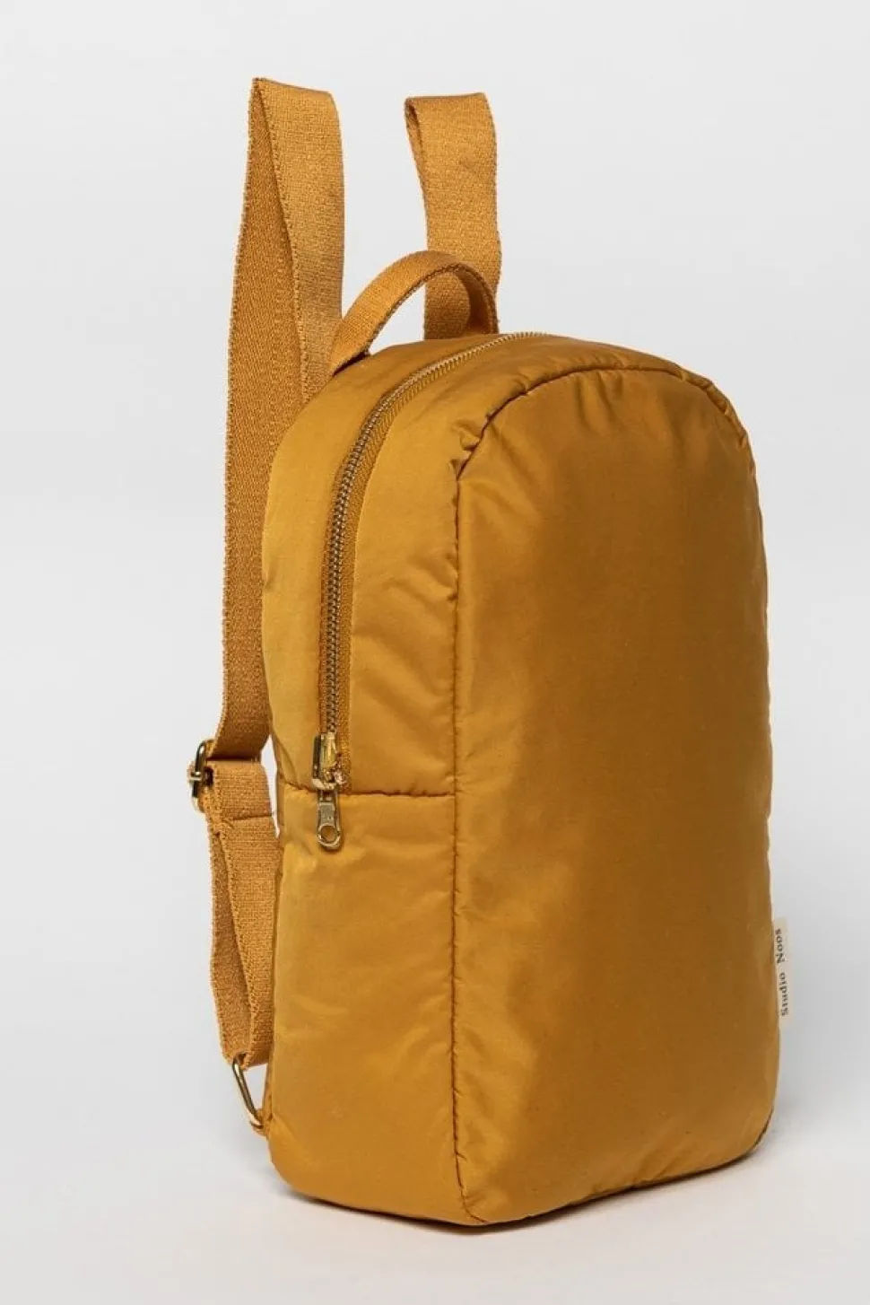 Studio Noos - Puffy backpack oker